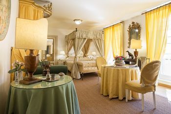 Residenza Napoleone Iii Bed and breakfast