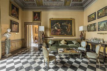 Residenza Napoleone Iii Bed and breakfast Roma
